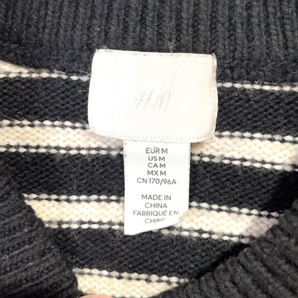 H&M Cropped Sweater Size M Wool Blend Black White Striped Crew Neck Long Sleeves - Picture 13 of 14